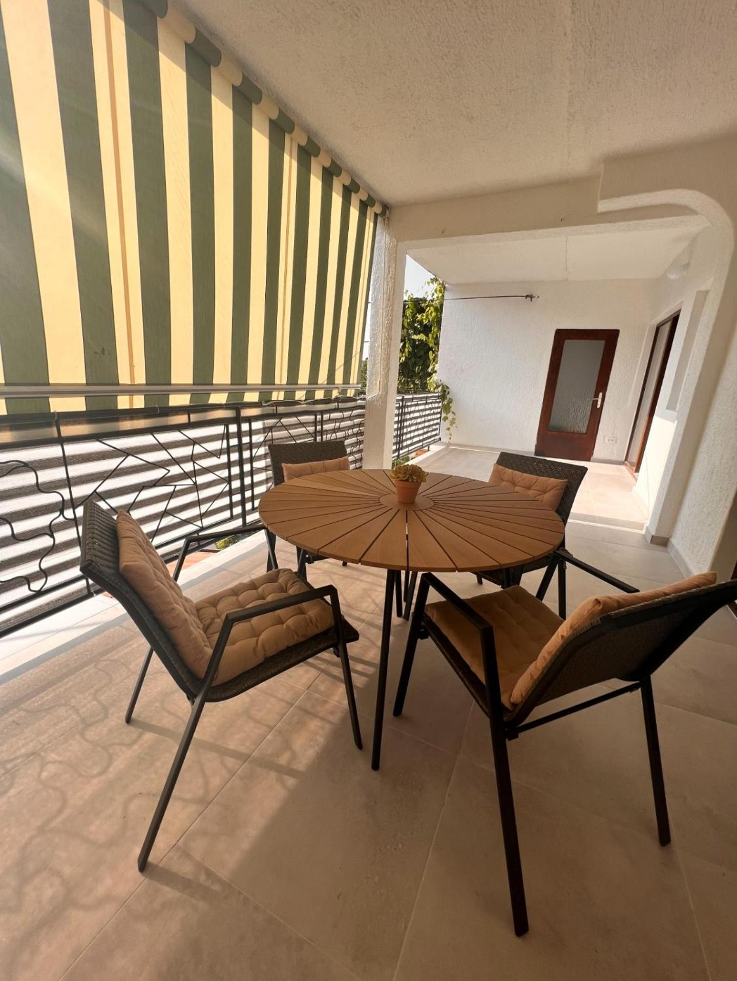 Mila Holiday Apartments Poreč Exterior foto